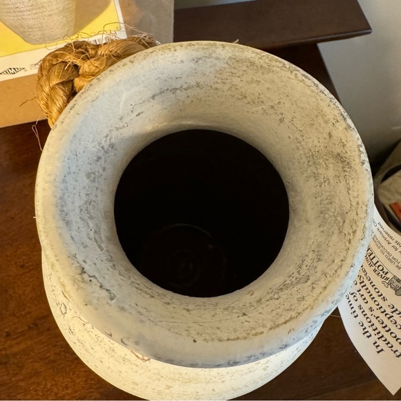RIVER JUNCTION POTTERY - SANDS - 11” VASE - new in box - Picture 8 of 8